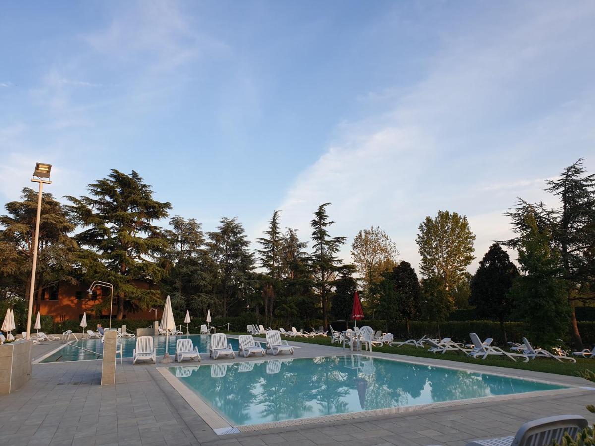 Azur Apartment Sirmione Extérieur photo