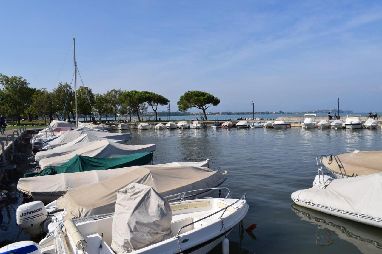Azur Apartment Sirmione Extérieur photo